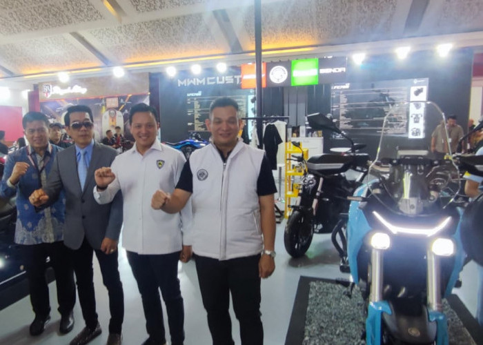 Benelli Perkenalkan Moge Harga Terjangkau, Morbidelli T502X dan Benda LFC 700 Pro