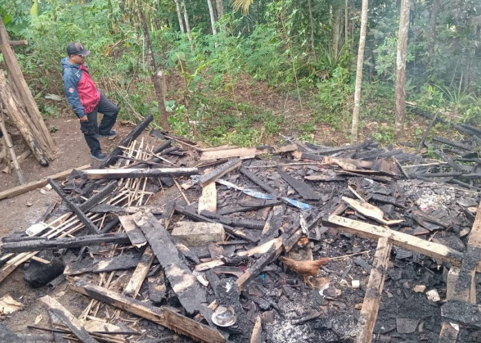 Rumah Lansia dan Madrasah Terbakar di Salawu Tasikmalaya, Diduga Api dari Tungku