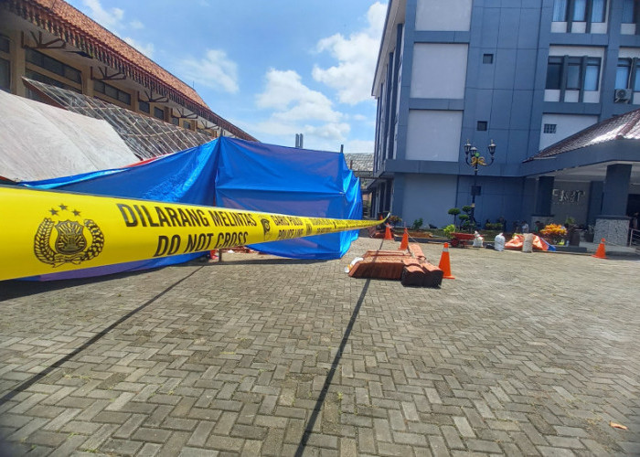 Update Gazebo FKIP Unsil Tasikmalaya Ambruk: Sapras Jelaskan Dokumen Bangunan, Struktur, dan Arah Investigasi