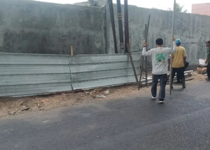 TPS Liar di Jalan Lukmanul Hakim Tasikmalaya Dipagari, DLH Ingatkan Warga soal Sampah