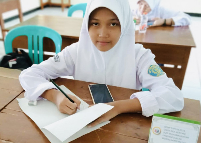 Linda Eka Heryani Murid SMP Muhammadiyah Kota Banjar, Taklukan Pelajaran yang ‘Dianggap’ Menakutkan