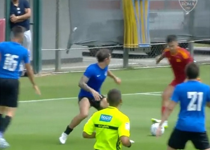 Paulo Dybala Cetak Gol Chip Ala Totti Saat AS Roma Bantai Latina 6-0 