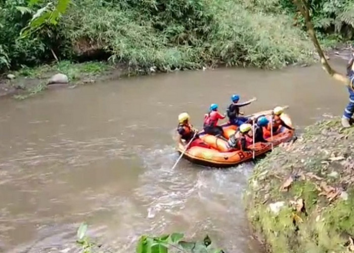 Diduga Terpeleset, Pemancing Ikan Hilang Terseret Arus Sungai Cisaruni di Kecamatan Sukarame Tasikmalaya