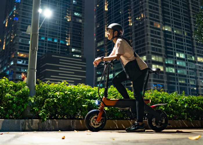 7 Sepeda Lipat Elektrik United Anti Matador, Percaya Deh Gowes Lebih Jauh dan Menyenangkan