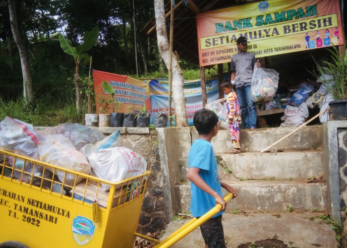 Bank Sampah Setiamulya Bersih, Berawal dari Kepedulian Pemuda, Ku Bank Sampah Mah Milihan Sampah Jadi Barokah