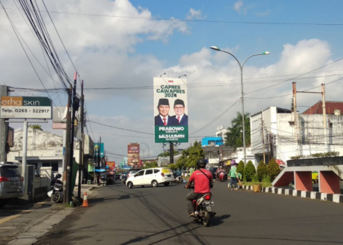 Prabowo dan Cak Imin Curi Perhatian Warga Tasikmalaya