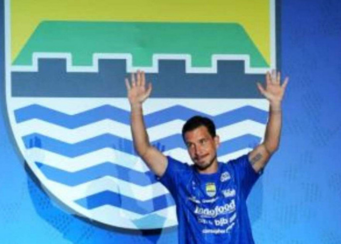 Persib Siap Hadapi Musim 2026/2027, Wagub Jabar: Insya Allah Juara Lagi!