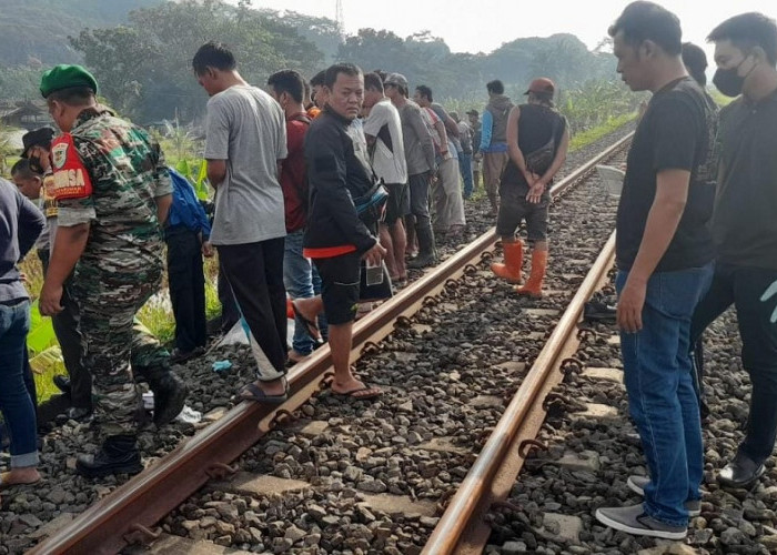 Diduga Kurang Hati-hati, Seorang Wanita Tewas Tersambar Kereta Api di Kota Banjar