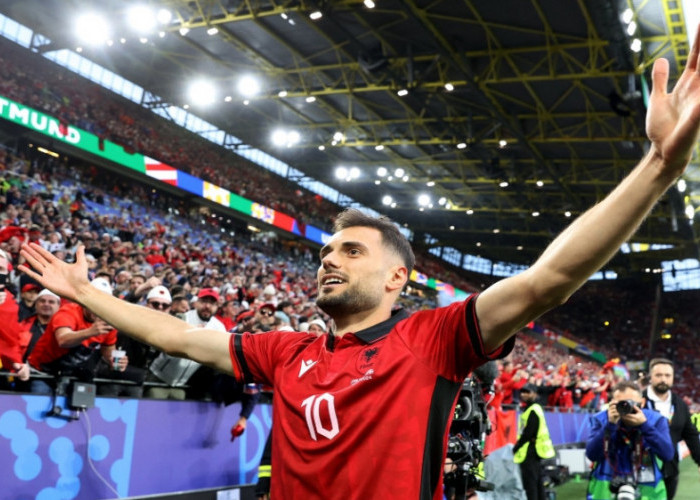 Nedim Bajrami, Striker Albania yang Mencetak Sejarah di Piala Eropa 2024 Lewat Gol Tercepat