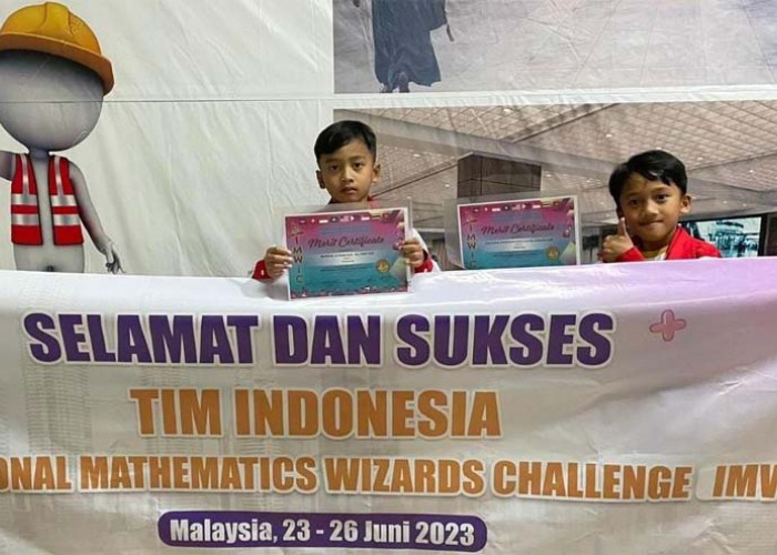 MEMBANGGAKAN 2 Siswa SDIT Kota Banjar Ukir Prestasi di IMWiC 2023 Malaysia