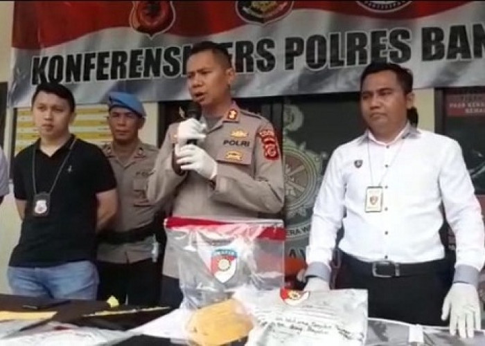 Pelaku Pembakaran Pendopo Wali Kota Banjar Ditangkap, Polisi Temukan Bom Molotov saat Penggeledahan