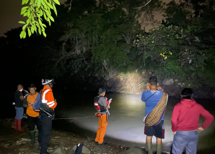 Breaking news; Pemancing Ikan di Indihiang Tasik Tenggelam di Sungai Citanduy, Tim Gabungan Masih Pencarian
