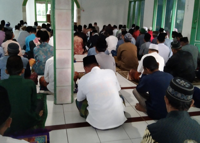 Laksanakan Shalat Idul Adha 1445 H, Warga Dusun Santrijaya Karangnunggal Penuhi Masjid Al-Hidayah
