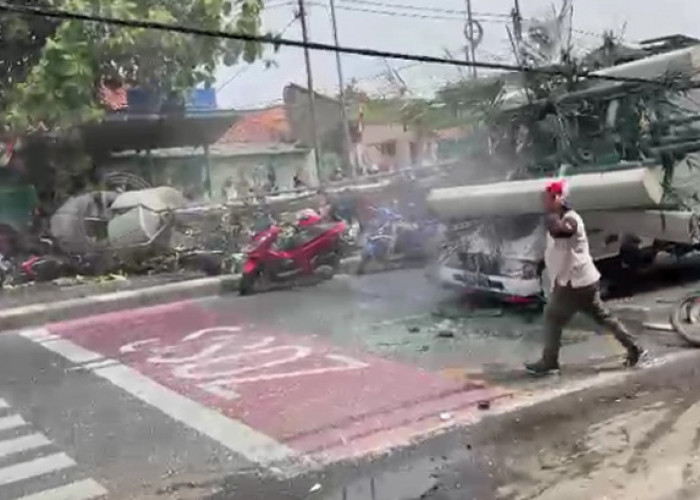 TERKINI: Korban Truk Maut di Bekasi Mencapai 30 Orang