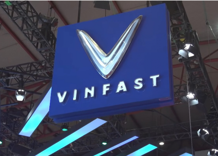 Tampil Perdana di IIMS 2026, VinFast Limo Green MPV Listrik 7 Seater Langsung Curi Perhatian