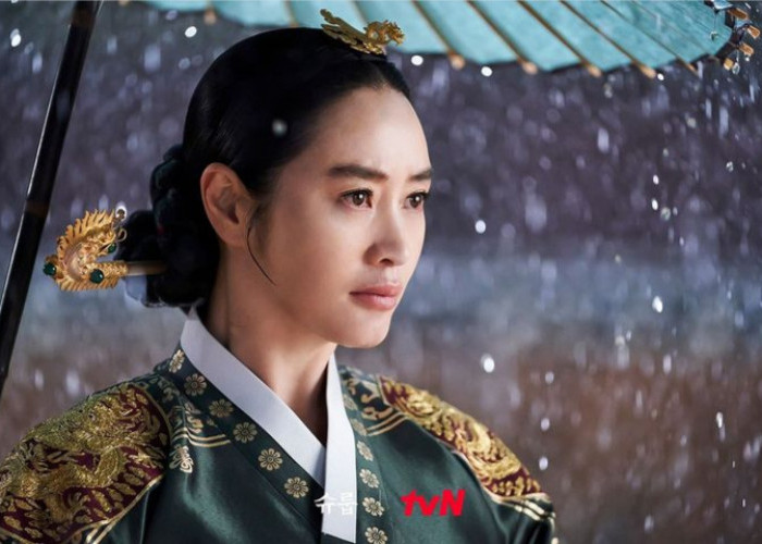 Sudah Nonton Belum? Drama Korea Under The Queen's Umbrella yang Tengah Jadi Perbincangan Para TikTokers