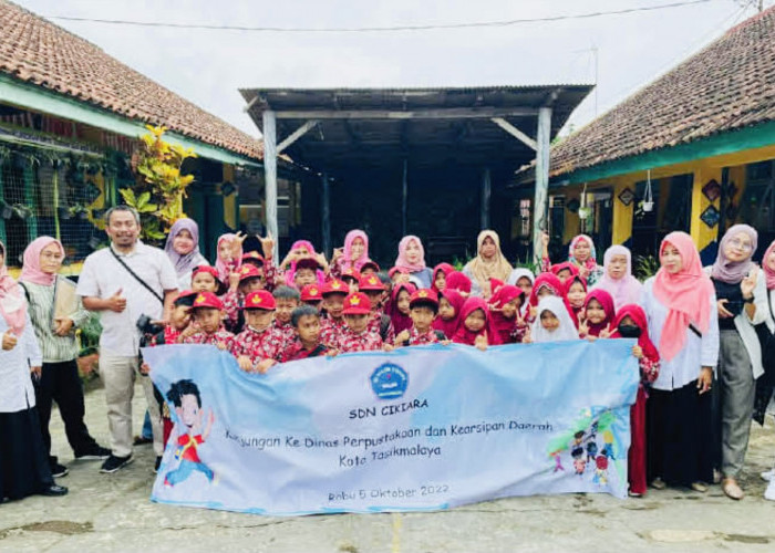 SDN Cikiara Dongkrak Literasi Siswa, Kunjungi Perpustakaan untuk Mendengarkan Dongeng