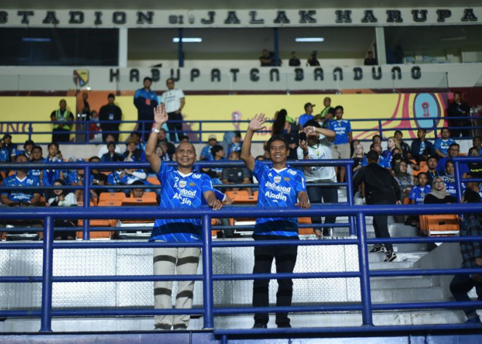 Sukses Bawa Persib Juara, 2 Legenda Persib Ini Jadi Saksi Kehebatan Persib Hancurkan PSIS di Si Jalak Harupat