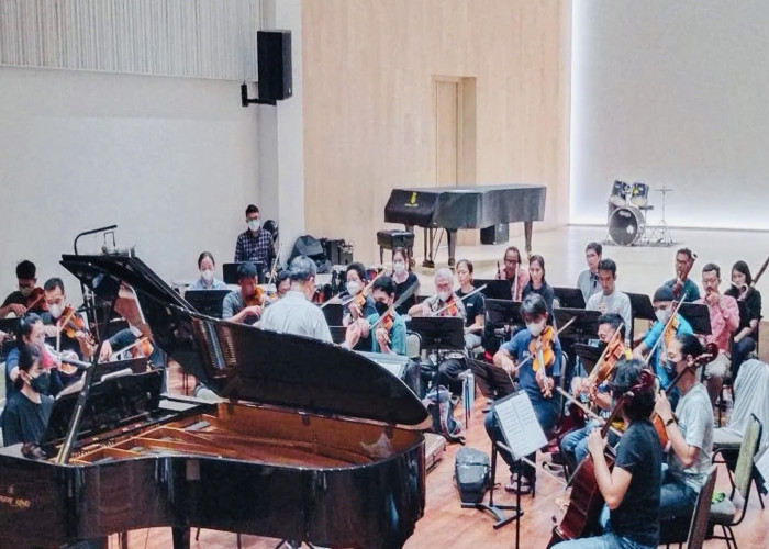Isyana Sarasvati Akan Tampil di Konser Musik Simfoni untuk Bangsa 2022