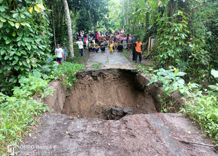 Korban Jembatan Amblas di Tasikmalaya Ditemukan 20 Kilometer setelah Terseret Arus Sungai Ciwulan