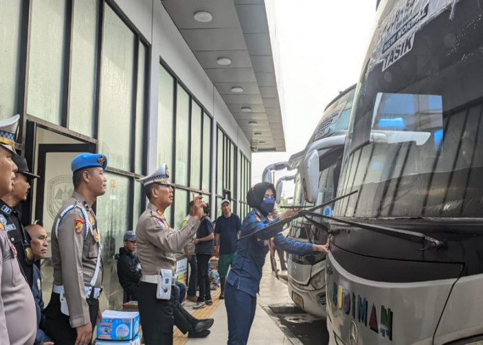 Angkutan Penumpang di Kota Banjar Dicek Kesehatannya, Biar Bus Tak 'Masuk Angin' ketika Libur Nataru