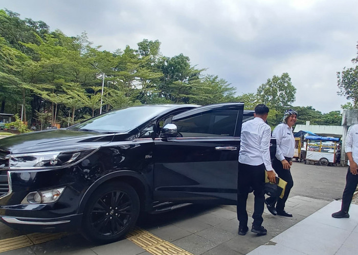 Kini Plh Wali Kota Tasikmalaya Diky Candra Gunakan Mobil Dinas Bekas Kepala Dinas