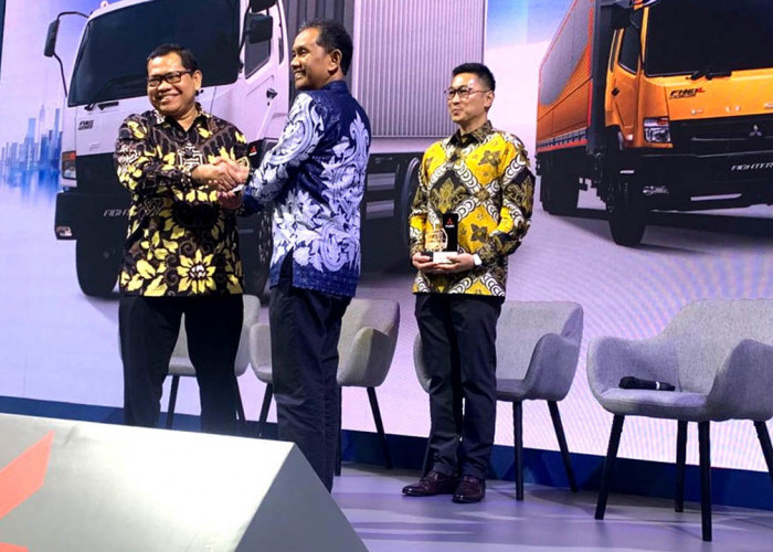 SDM dan Fitur Mitsubishi Fuso Dorong Efisiensi Transportasi Logistik Nasional