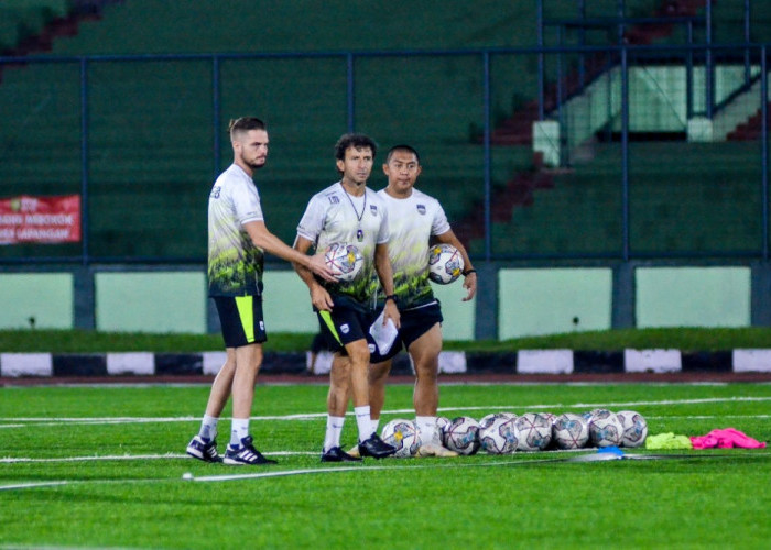 Luis Milla Siapkan Opsi Latihan Malam Hari Selama Ramadan, Menyesuaikan Pemain yang Berpuasa 