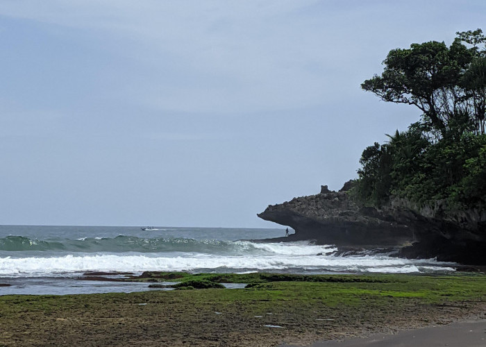 Pangandaran Punya, Ini Spot Terbaik yang Harus Dikunjungi Saat Liburan ke Pantai Madasari, ke Sini Yuk!