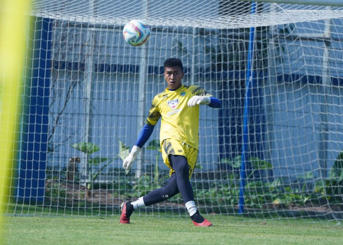 Ini Sosok Kiper Muda Persib Langganan Timnas Indonesia, Disiapkan untuk Piala Asia U20 2025