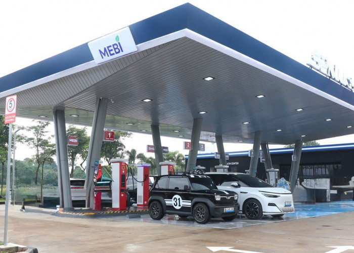 PLN Resmikan SPKLU Ultra-Fast Charging, Cas Mobil Listrik 20 Menit Saja