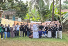 PKBM Hikam Ciamis Dorong Warga Belajar Mandiri lewat Pelatihan Ecoprint