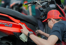 Praktis dan Tidak Pakai Ribet! Cara Mengisi Baterai Motor Listrik Polytron Fox