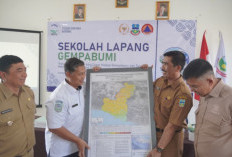 Warga Garut Dibekali Cara Hadapi Gempa, Sekolah Lapang Gempa Bumi Resmi Digelar