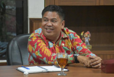 Politisi PDI Perjuangan Kota Tasikmalaya Desak Gubernur Evaluasi Kebijakan 50 Siswa per Kelas, kenapa? 