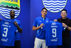 Luka Menalo Pilih Nomor 9 di Persib, Gabriel Mutombo Kenakan Nomor 3