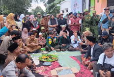 Dua Dekade Menunggu, Warga Sirnasari Ngaliwet di Jalan Mulus
